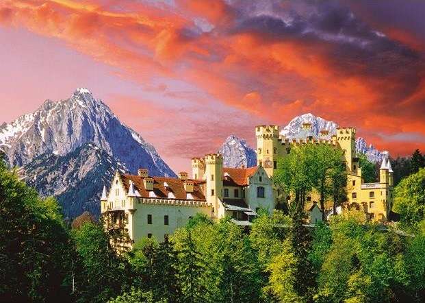 Schloss in den Bergen. Online-Puzzle
