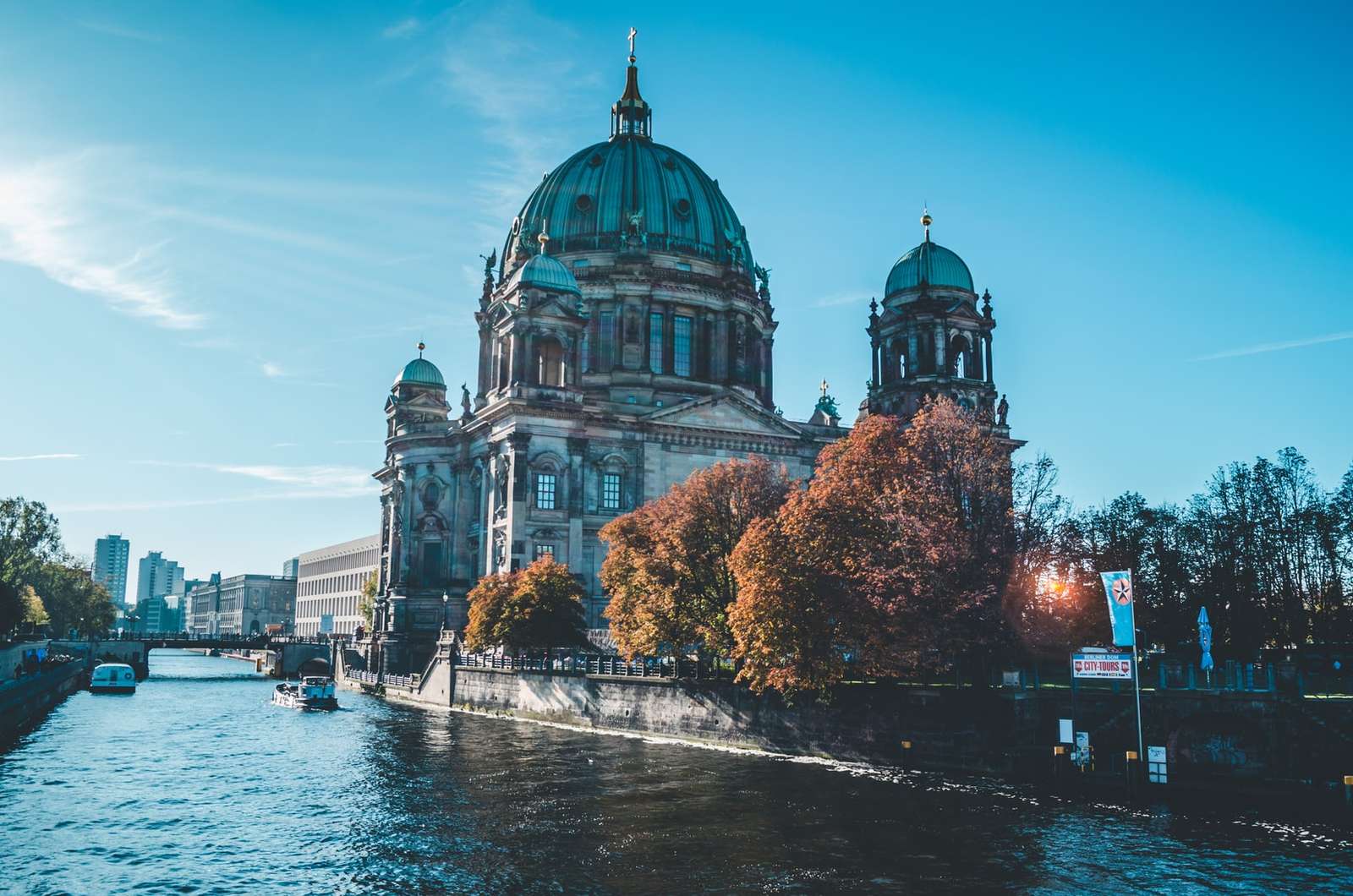 Colorful Berlin, Germany online puzzle