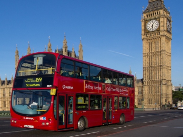 autobusem do Londýna skládačky online