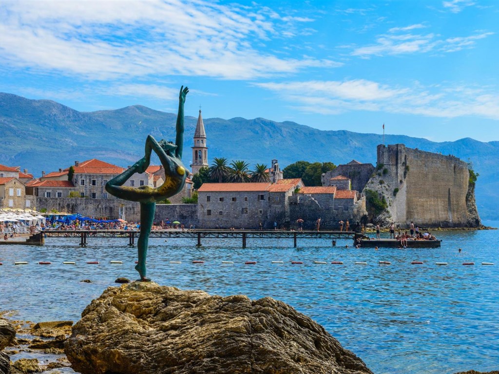Montenegro. pussel på nätet