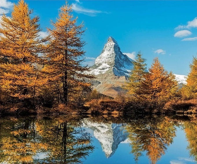 Matterhorn no outono. quebra-cabeças online