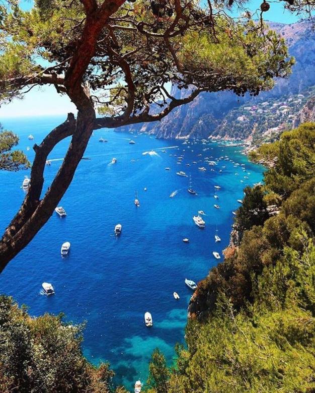 Capri, Olaszország online puzzle