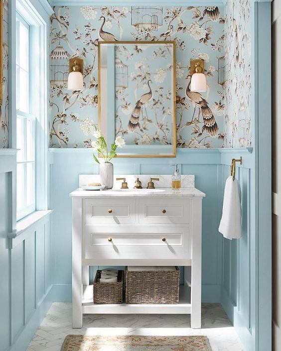 Modrá v koupelně skládačky online