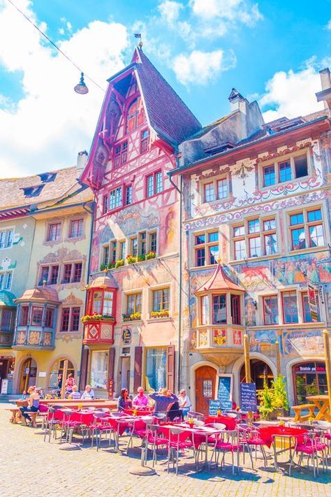 Une ville colorée de merveilles puzzle en ligne