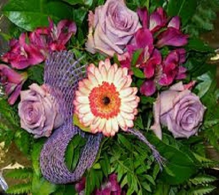 Букет цветов . пазл онлайн