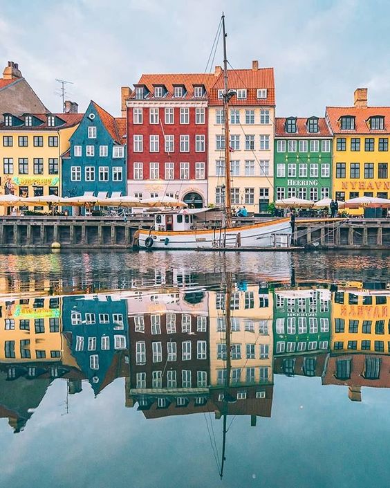 Casas coloridas de Dinamarca rompecabezas en línea