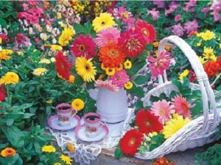 Tea among flowers. online puzzle