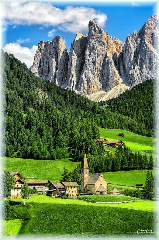 Zelené švýcarské pastviny skládačky online