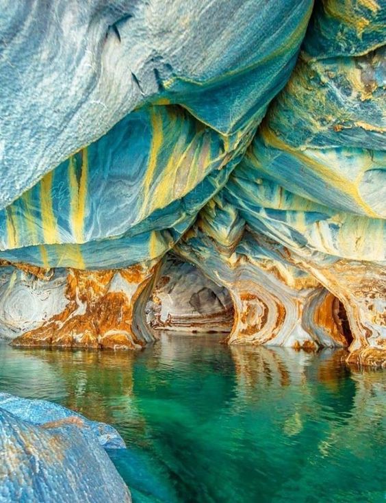Мармурові печери в Чилі пазл онлайн