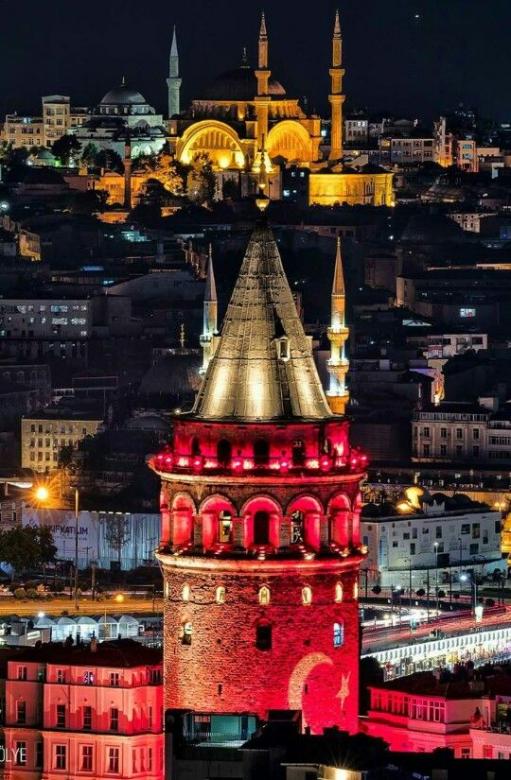 Стамбул Турция ночью пазл онлайн