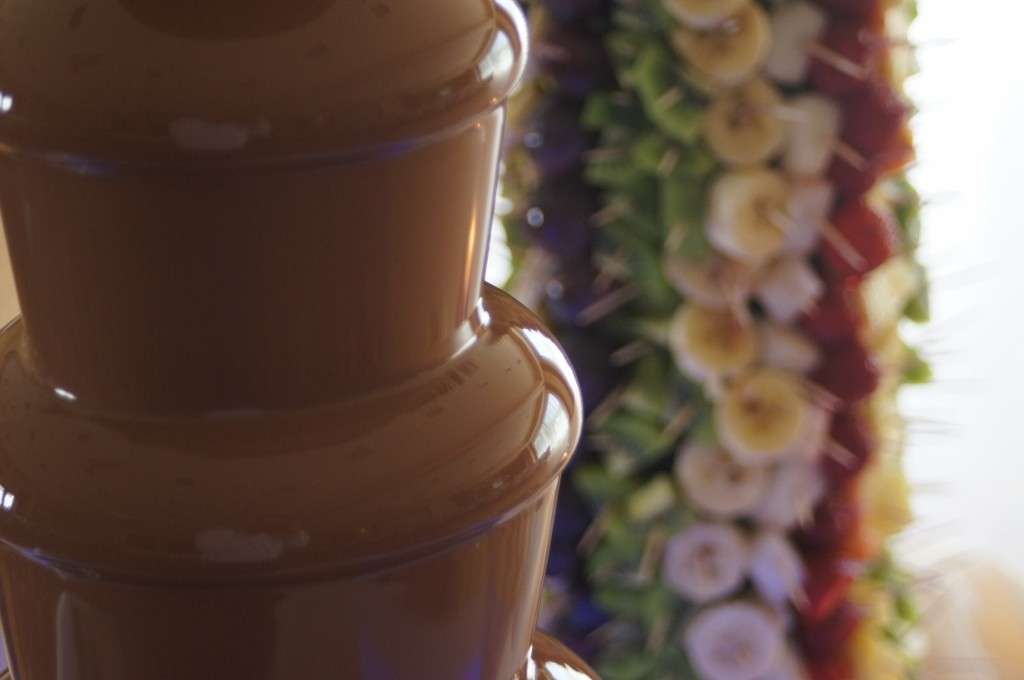 Шоколадов фонтан онлайн пъзел