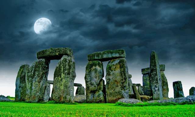 Stonehenge online puzzel