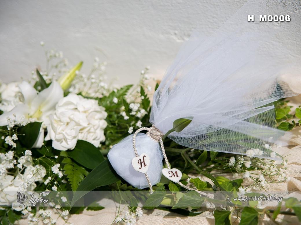 кутия за цветя и сватбен шоколад онлайн пъзел