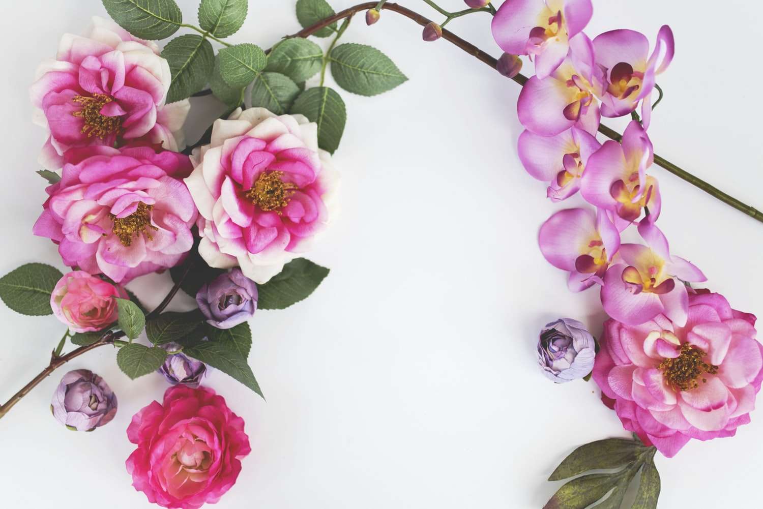 Gyönyörű virágok kirakós online