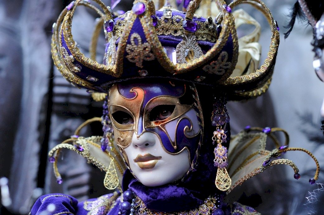 Карнавальні маски пазл онлайн