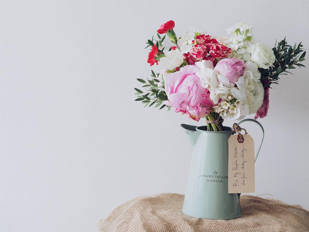 Valentýnská kytice skládačky online