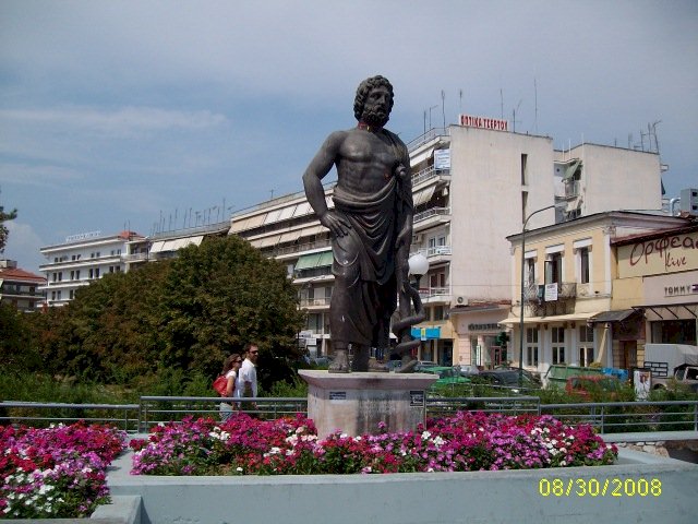 Monument grecesc puzzle online