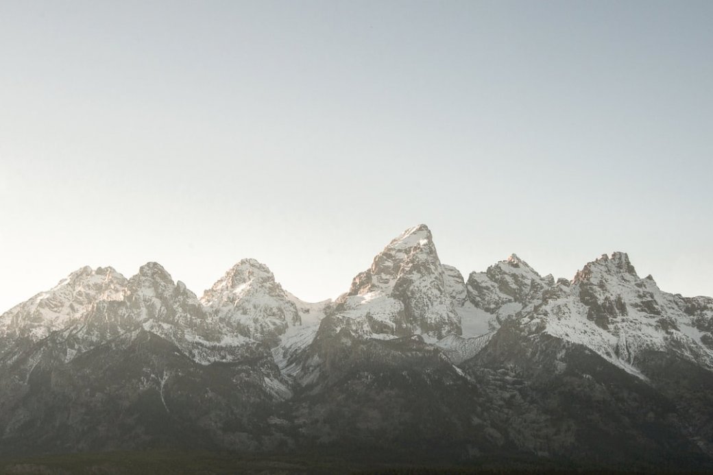 The Tetons at Dusk puzzle online