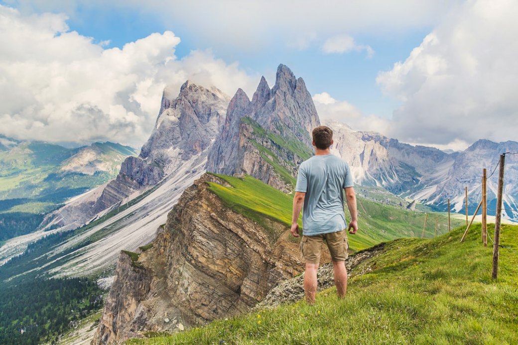 Hiking in the Dolomites online puzzle