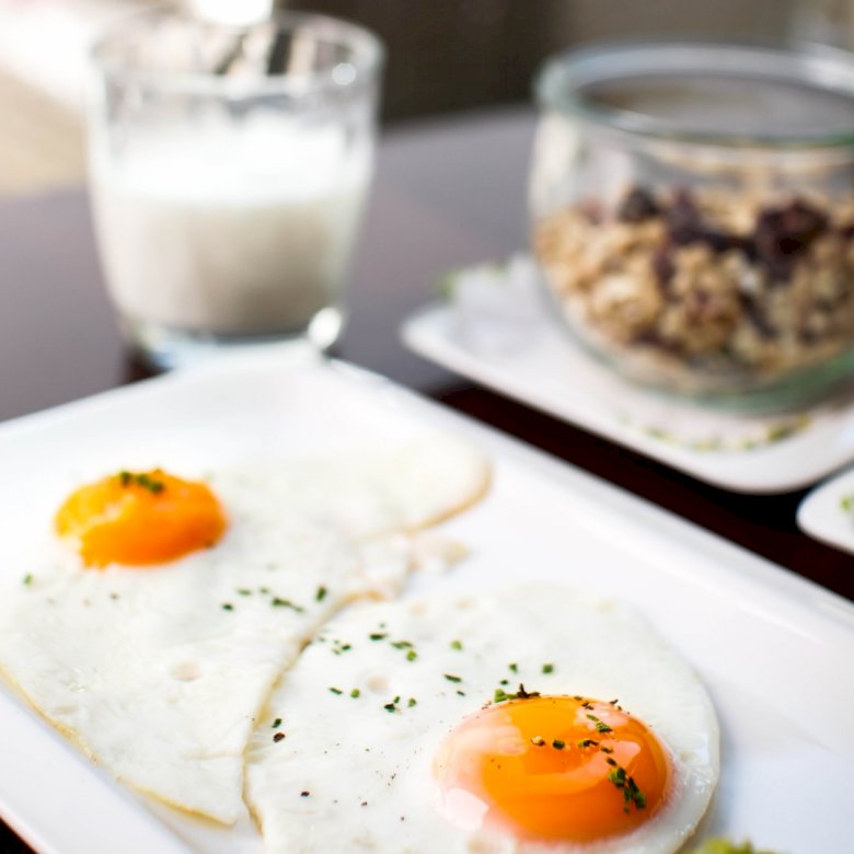 Huevo de desayuno rompecabezas en línea