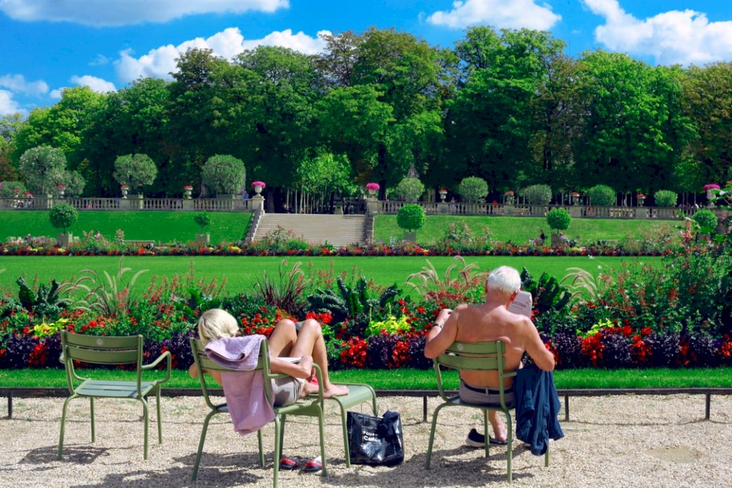 The Luxembourg Garden online puzzle
