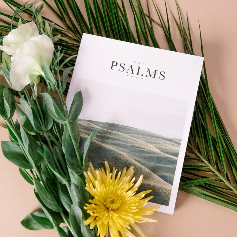 Book of Psalms with yellow and jigsaw puzzle online