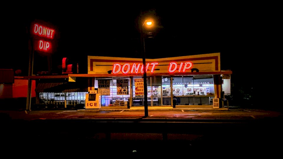 Donut Dip 60's conveniencia de la era rompecabezas en línea