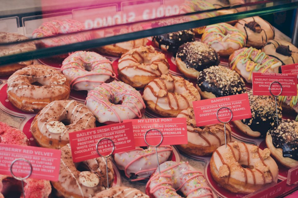 Om donuts in één te beschrijven online puzzel