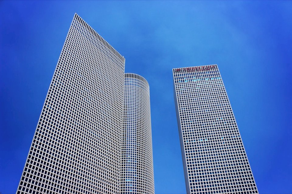 Grattacielo windows con sky puzzle online