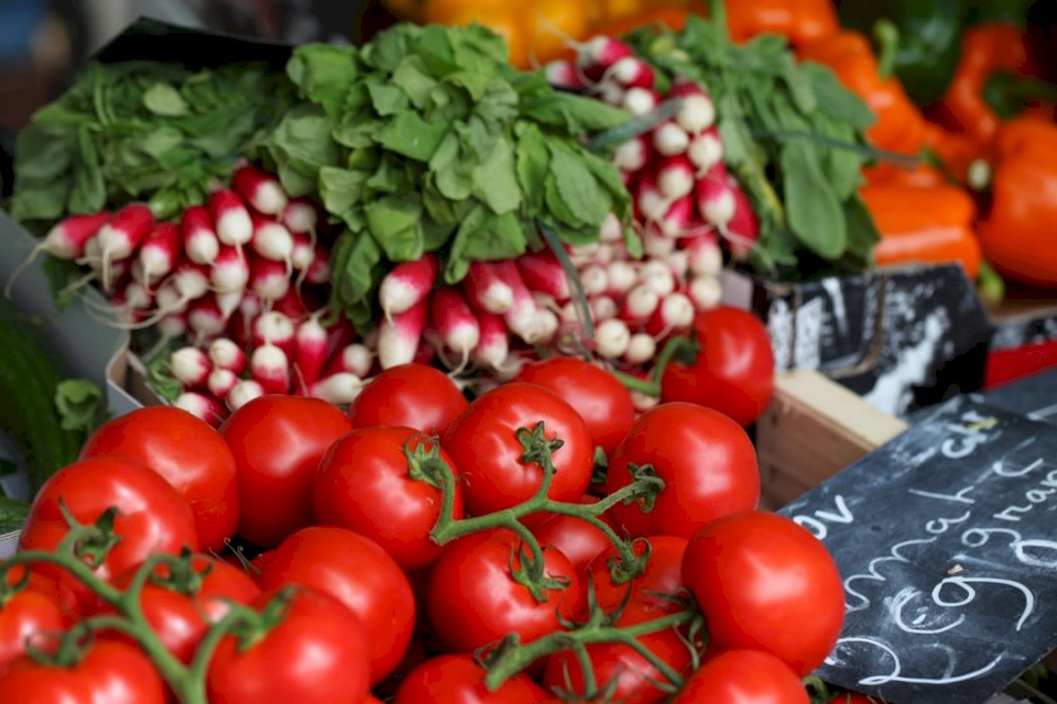 Veggies For Sale jigsaw puzzle online