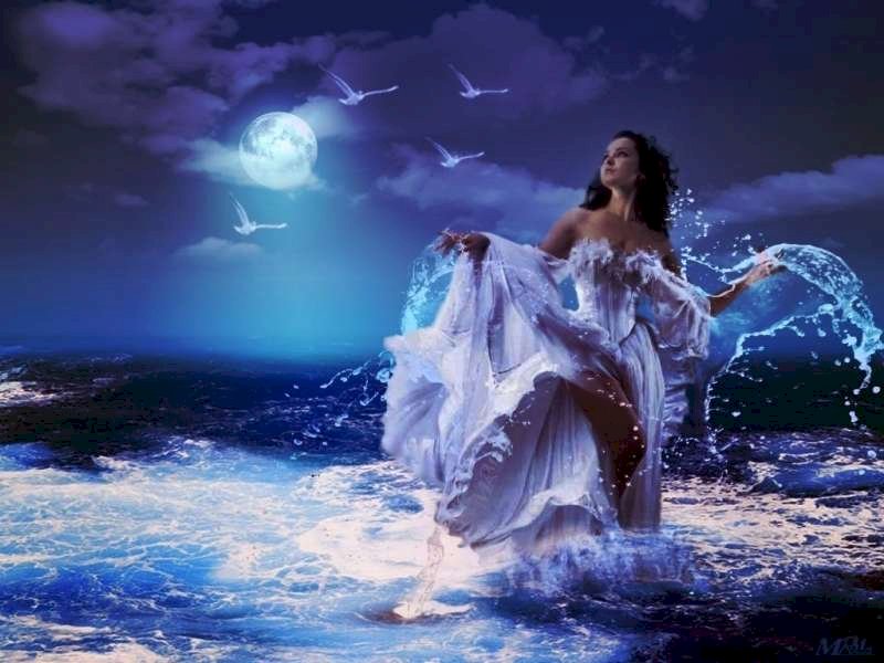 Kissed by the moon jigsaw puzzle online