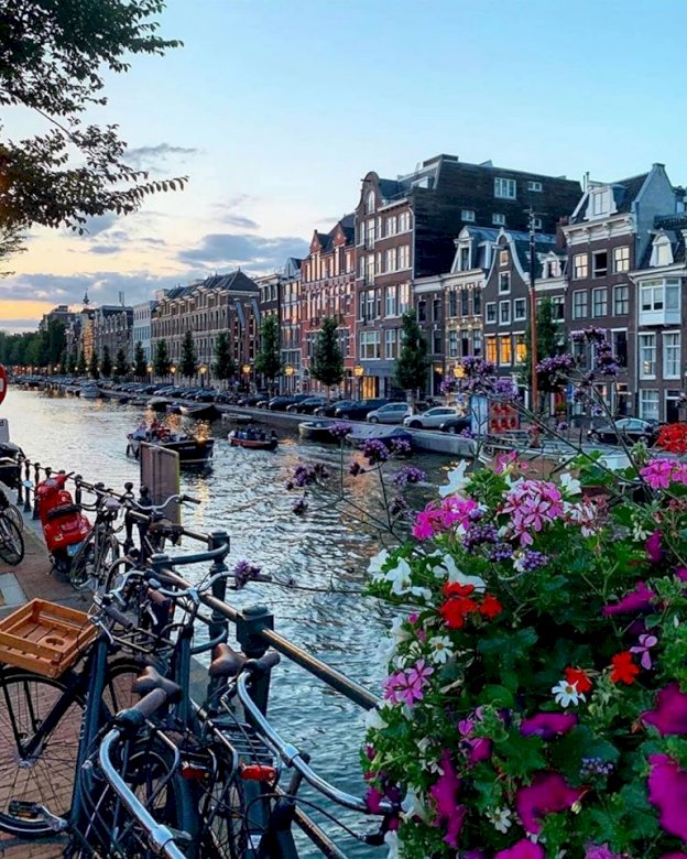 Άμστερνταμ, Κάτω Χώρες παζλ online