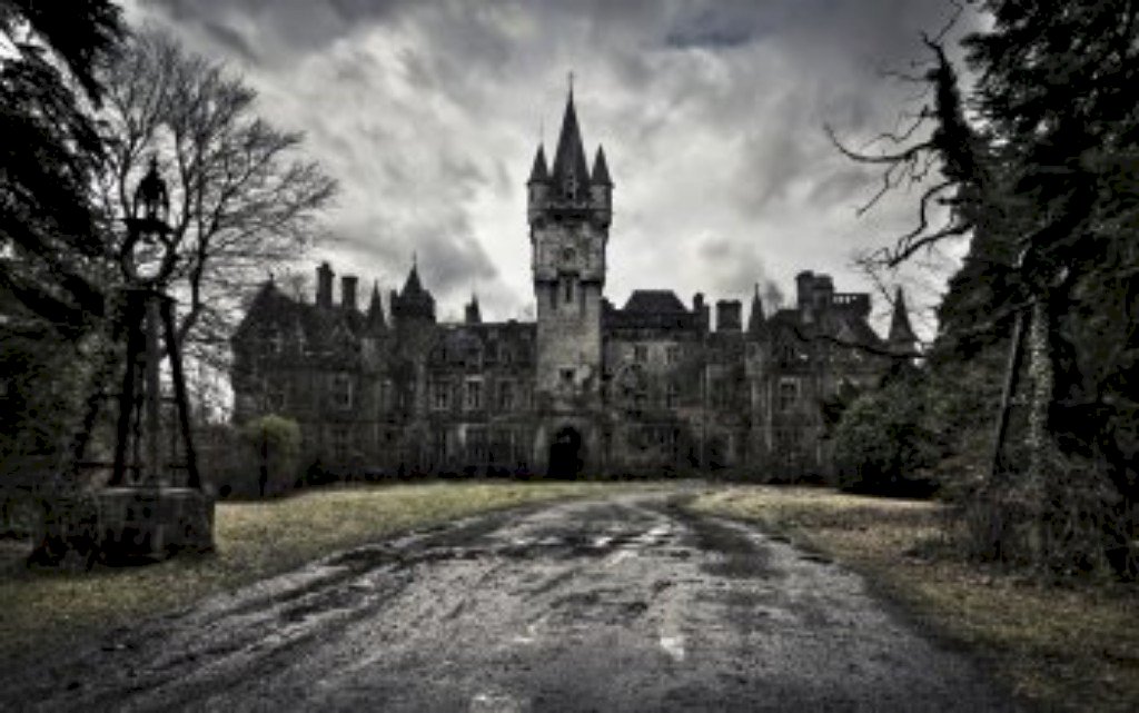 στοιχειωμένο κάστρο παζλ online