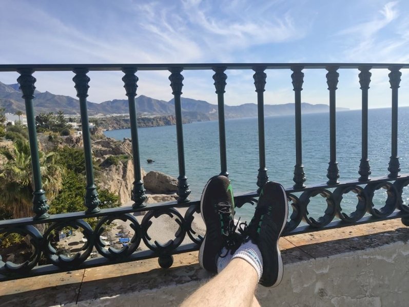 Entspannung, Balcon de Europa Online-Puzzle