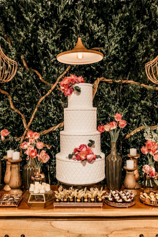 весільний торт пазл онлайн