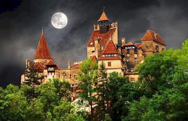 kasteel van zemelen Transsylvanië online puzzel