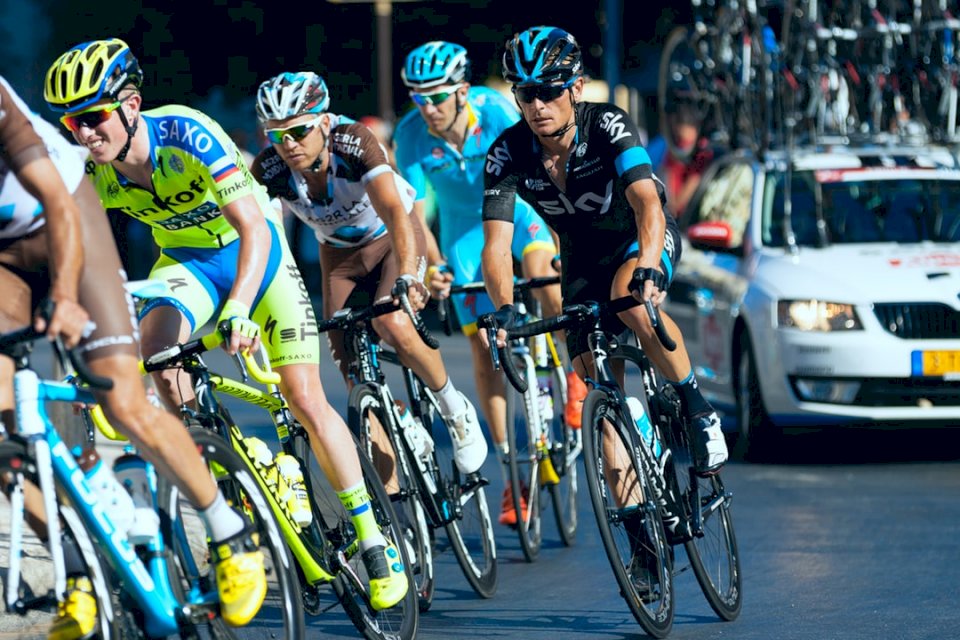 La Vuelta Ciclista a España rompecabezas en línea