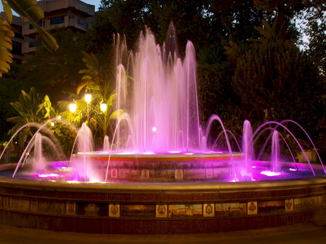 Marbella fontána online puzzle