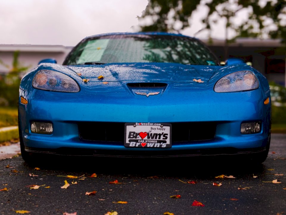 Eine blaue Late Model Corvette Online-Puzzle