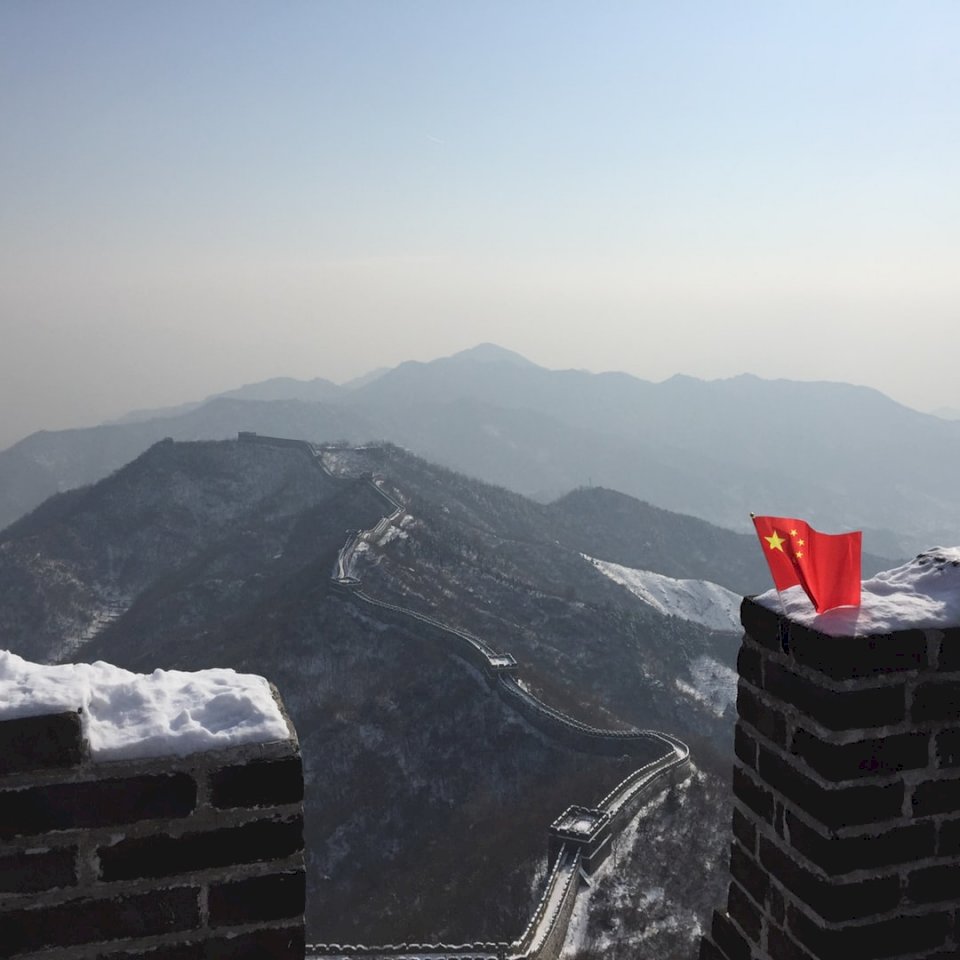 Великата китайска стена през зимата, онлайн пъзел