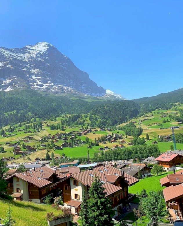 Ορεινό χωριό, βουνό, σταθμό λόφων online παζλ