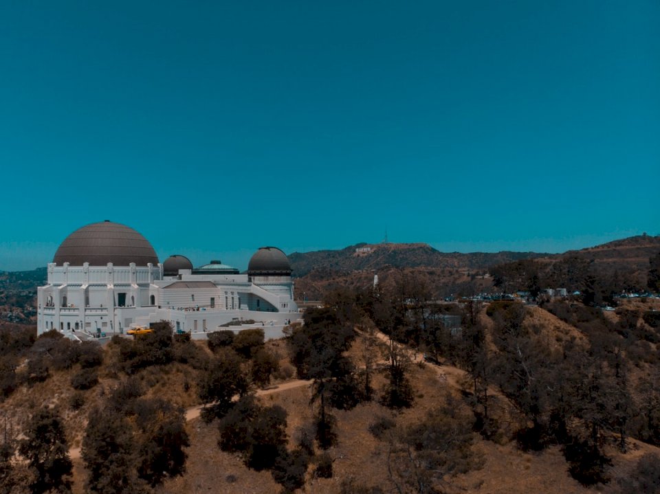 Обсерваторія Гріффіт Парк - пазл онлайн