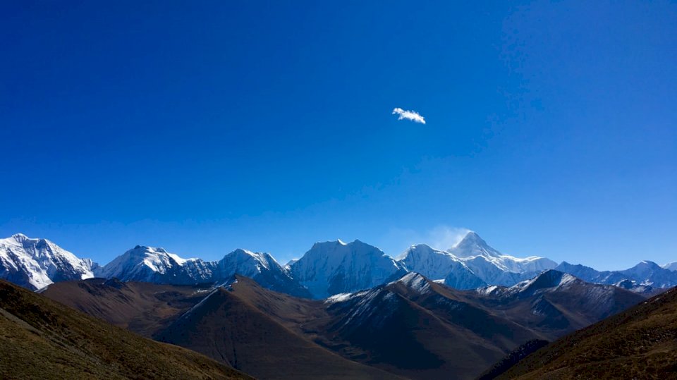 Mount Gongga, Sichuan, Kina pussel på nätet
