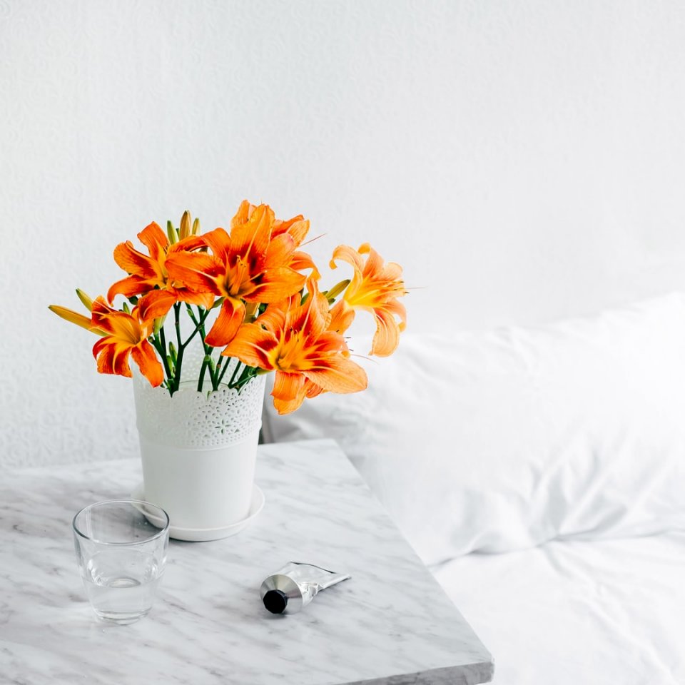 Лилии, цветя онлайн пъзел