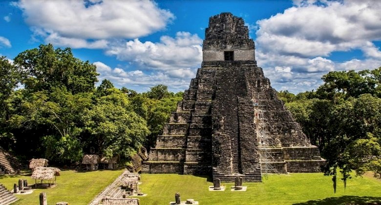 Тікаль - Гватемала онлайн пазл