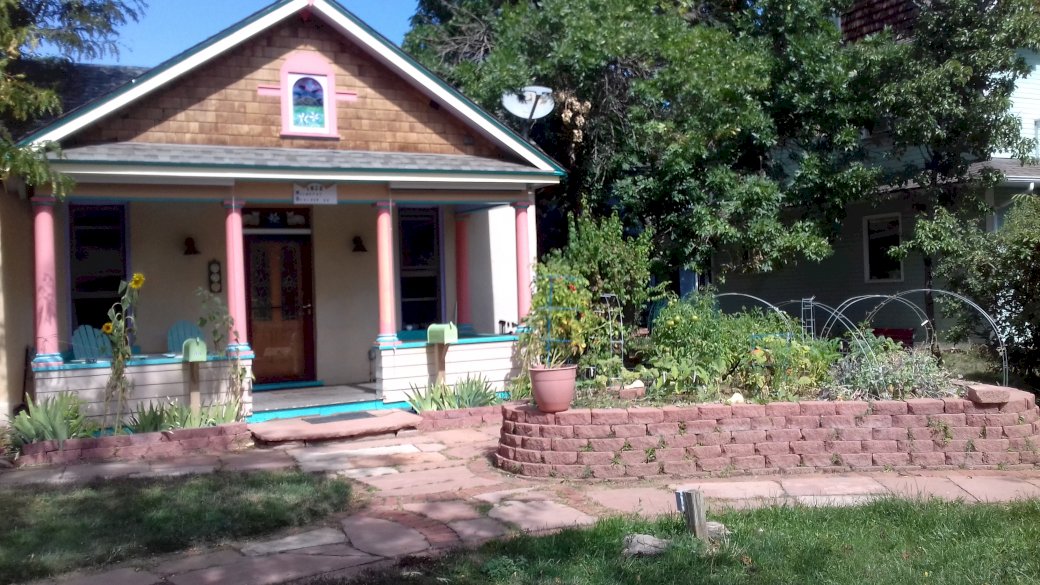 Haus mit Garten Puzzlespiel online