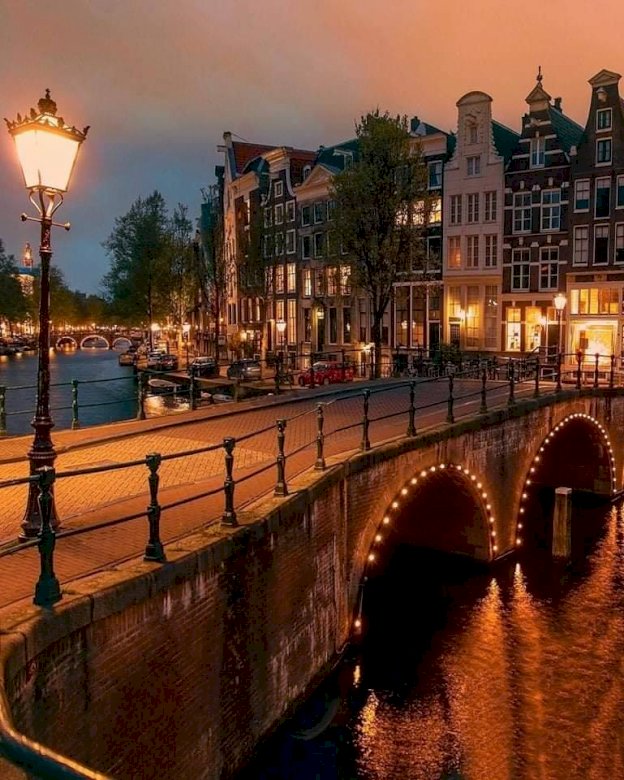 Amsterdam quebra-cabeças online