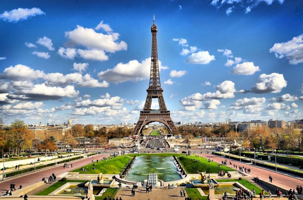 Paříž v den online puzzle