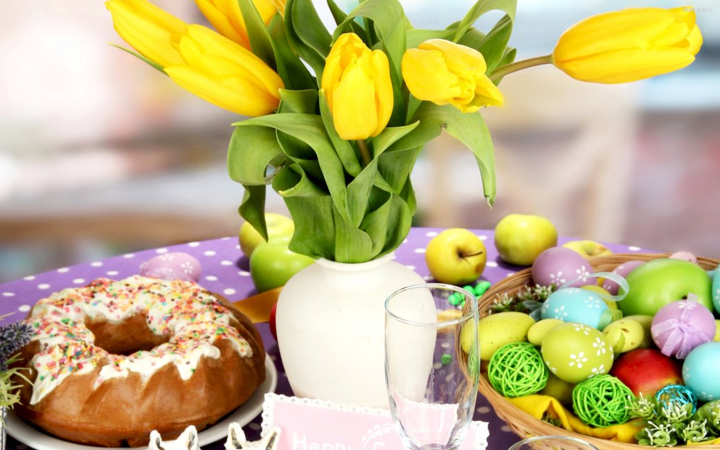 Velikonoční stůl skládačky online
