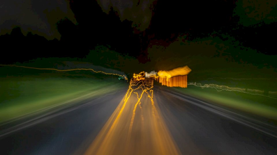 Dark chaotic driving with jigsaw puzzle online